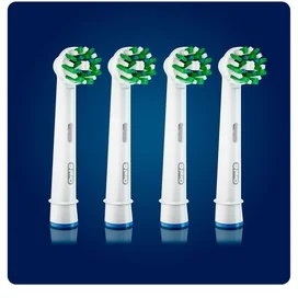 Насадки к зубной щетке Oral-B CrossAction EB50-4, 4 шт. фото #2