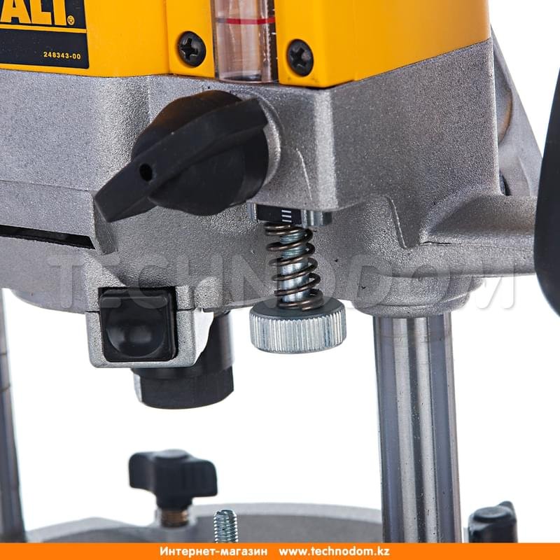 Электрофрезер DeWALT DW625E-QS - купить по лучшей цене в Алматы ...