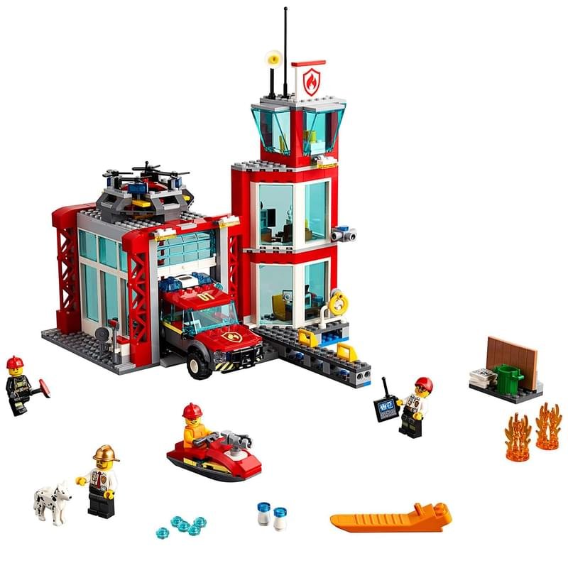 Конструктор LEGO CITY Пожарные: Пожарное депо 60215 - фото #2