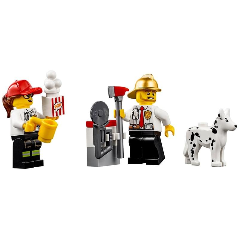 Конструктор LEGO CITY Пожарные: Пожарное депо 60215 - фото #4