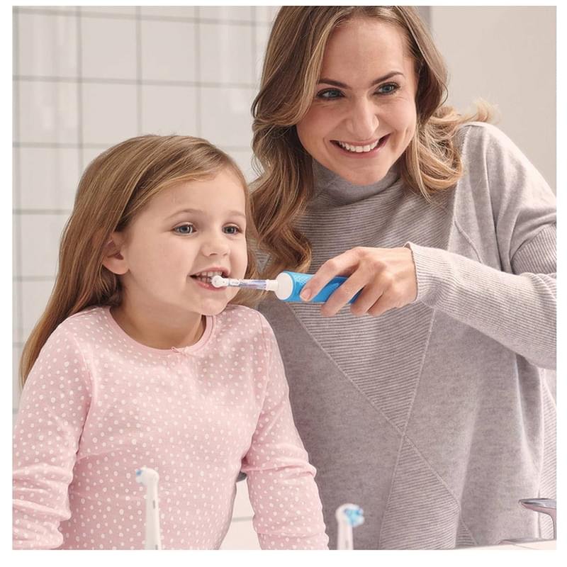Насадки Oral-B Kids "Холодное Сердце 2" для детской электрической зубной щетки, 2 шт., для бережного удаления налета - фото #7