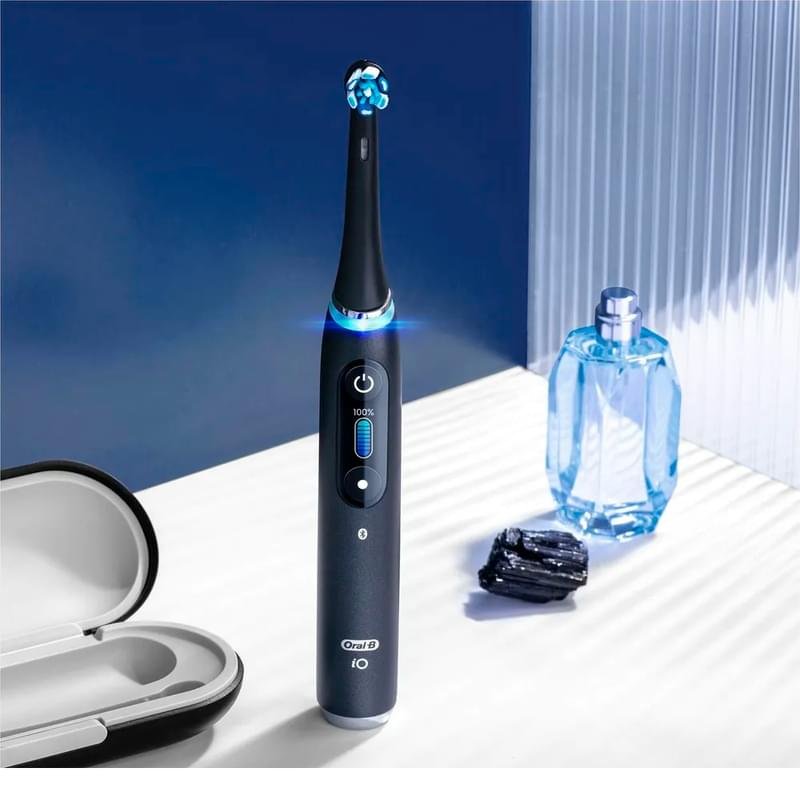 Насадки Oral-B iO Ultimate Clean Black для электрической зубной щетки, 2 шт., для тщательного удаления налета - фото #4
