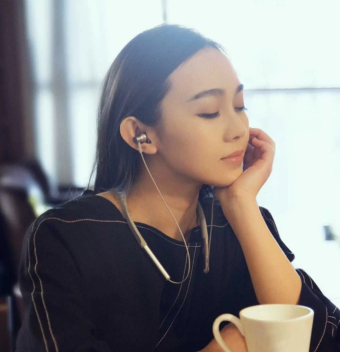 Xiaomi Mi Bluetooth Neckband Earphones